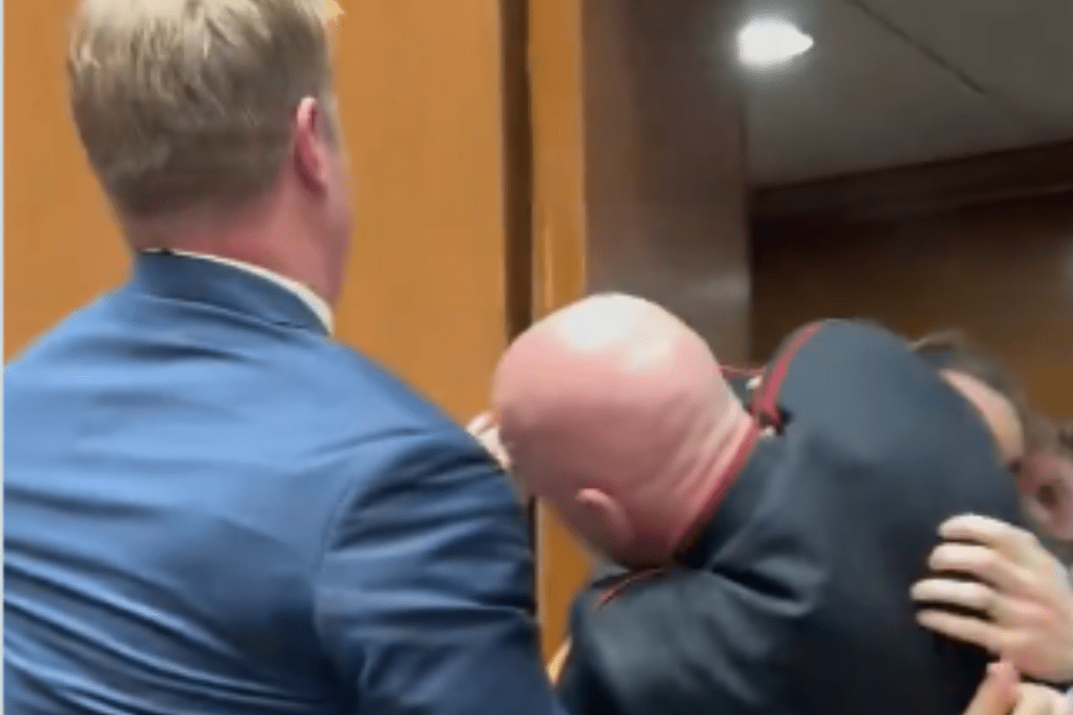 Altercação de Tim Sheehy: O senador republicano de Montana defende papel na eliminação de manifestantes anti-guerra