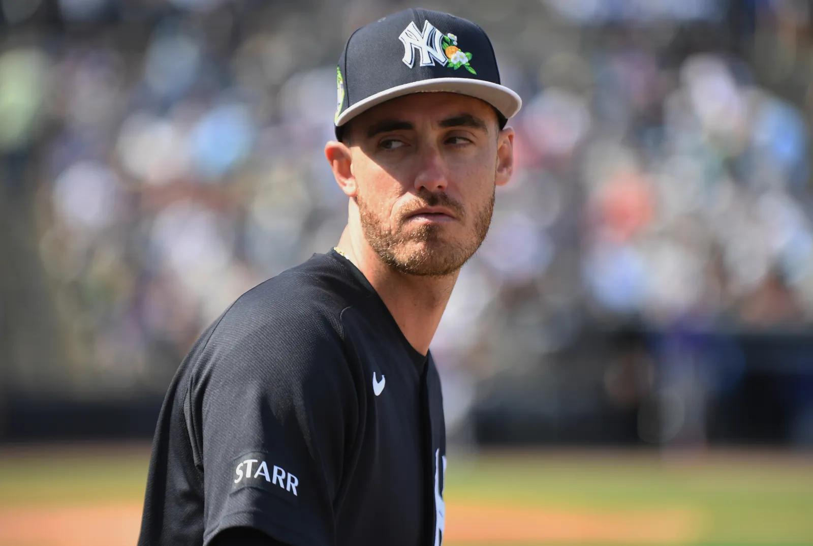 Yankees outfielder Cody Bellinger watches during warm-ups.