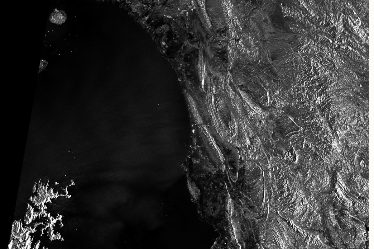 New Iran Threat Keeps Tankers Away From Strait As Ceasefire Wavers New Iran Threat Keeps Tankers Away From Strait As Ceasefire Wavers