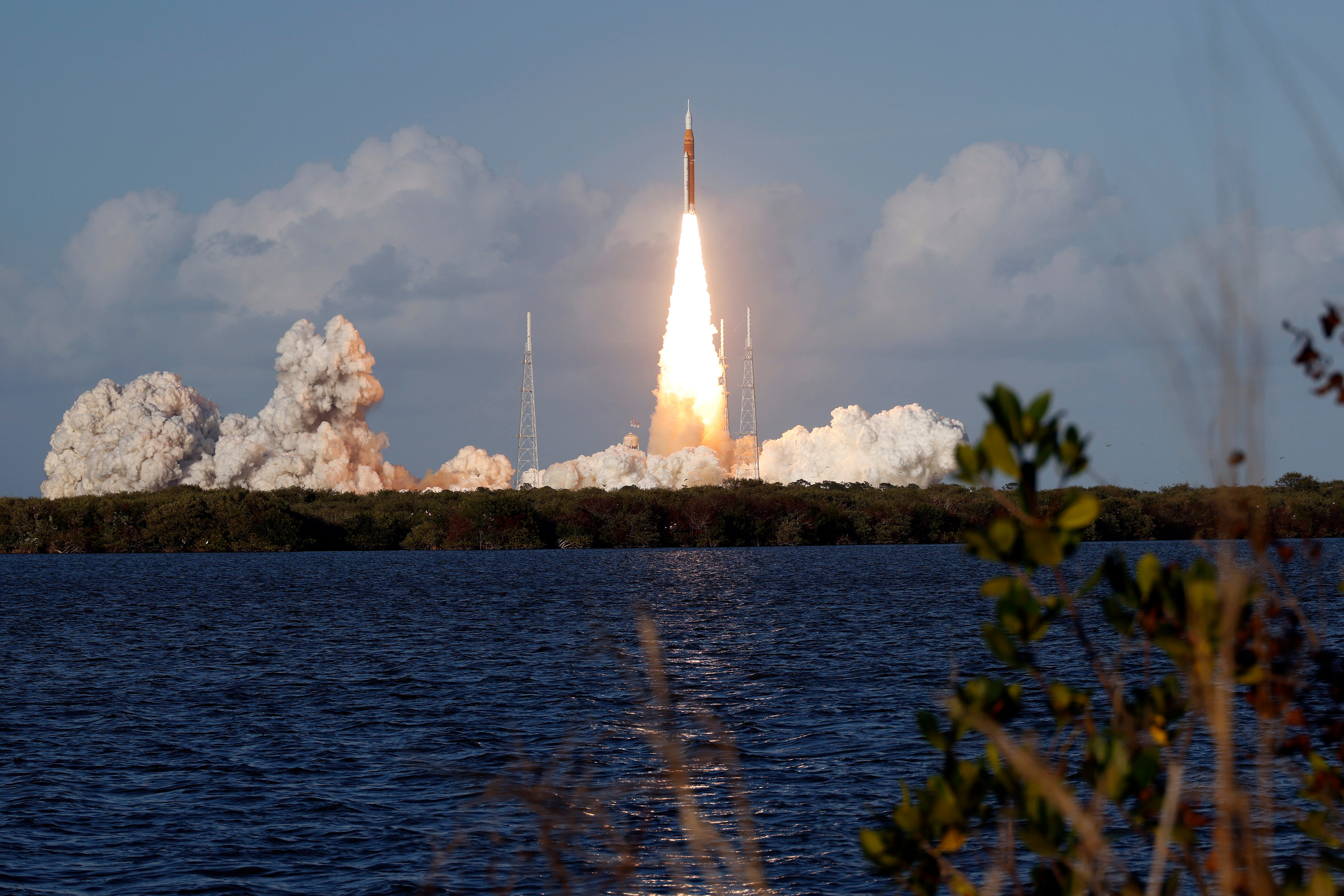 Artemis II Reaches Orbit: What’s Next for NASA’s Moon‑Bound Astronauts