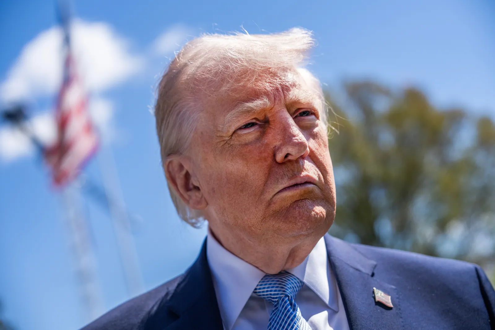 Trumpâs Favorability Falls to Lowest Rating With Most Accurate Pollster