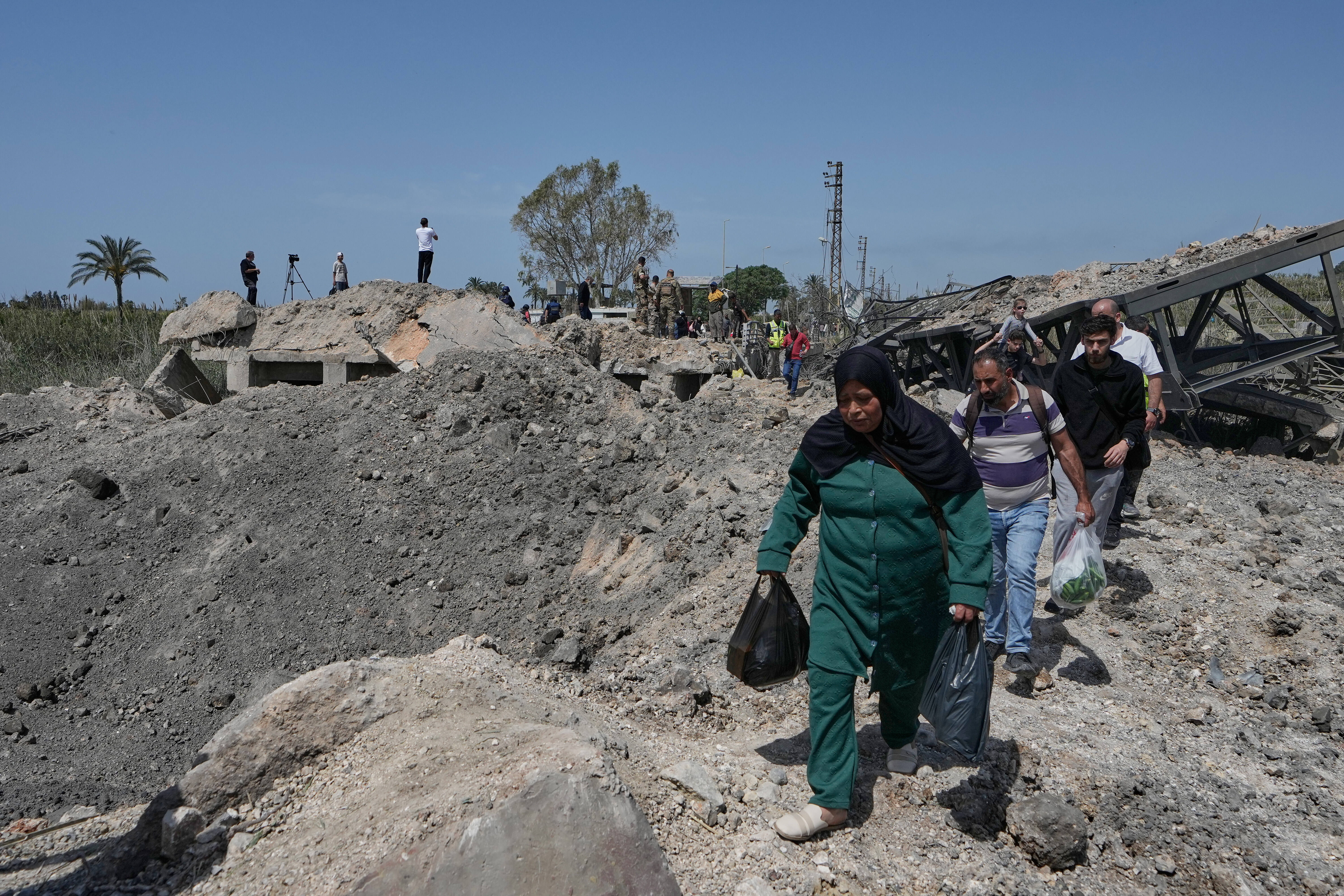 Israel Destroys Last Bridge Linking Southern Lebanon To Rest of Country