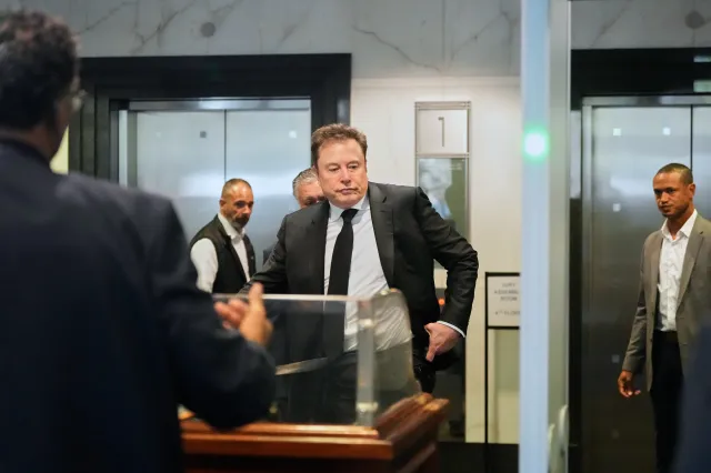 Elon Musk Says AI ‘Smarter Than Humans’ Next Year During OpenAI Testimony