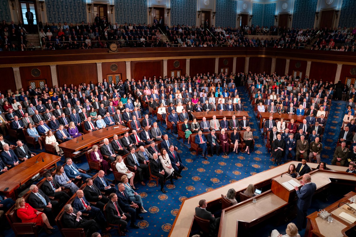 Democrats Surge to Double-Digit Lead Over GOP in Push to Flip Congress—Poll