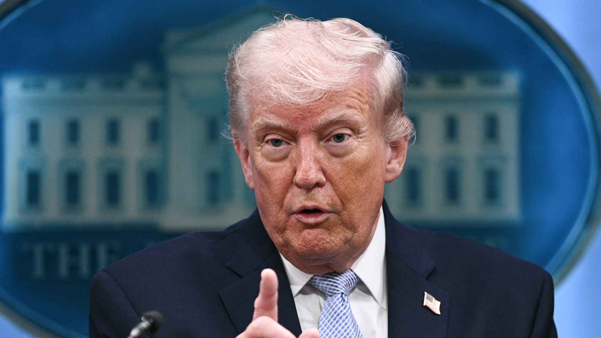 Calls To Invoke 25th Amendment Against Trump Surge: What To Know - Newsweek
