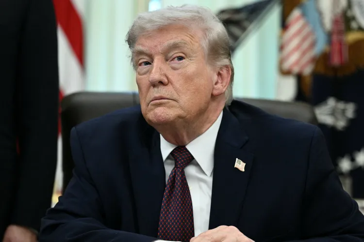 Donald Trump’s approval rating breaks new record low - Newsweek