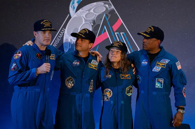 Tears at Message Daughter of Artemis 2 Astronaut Has for Dad