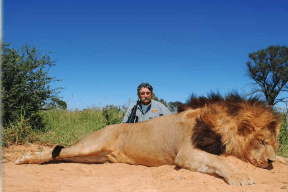 Who Is Ernie Dosio? Millionaire Big-Game Hunter Killed by Elephants
