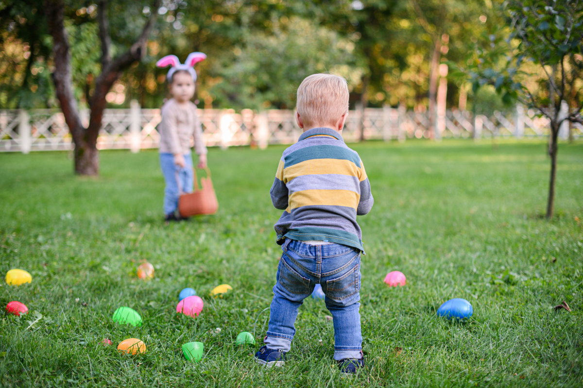 Dad has eye-opening PSA as Easter egg hunt mistake leaves toddler in tears