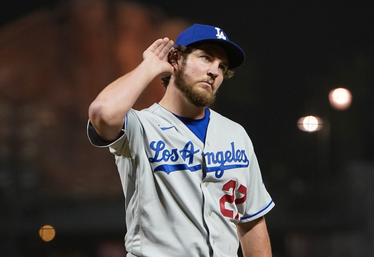 Trevor Bauer Makes Desperate Pitch to MLB Teams For Another Chance