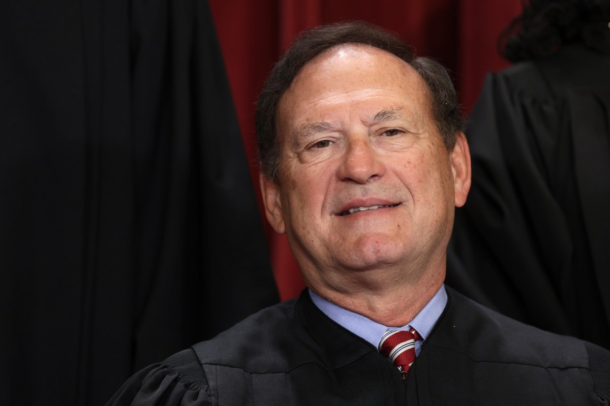 Republican Floats Samuel Alito Replacement Nominees for Supreme Court