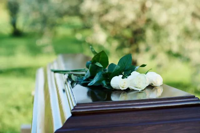 Woman Banned From Husband’s Funeral, Internet Backs ‘Heartless’ Decision