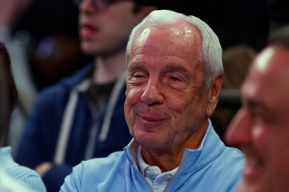 Roy Williams Delivers Strong Reaction to UNC’s Michael Malone Hire
