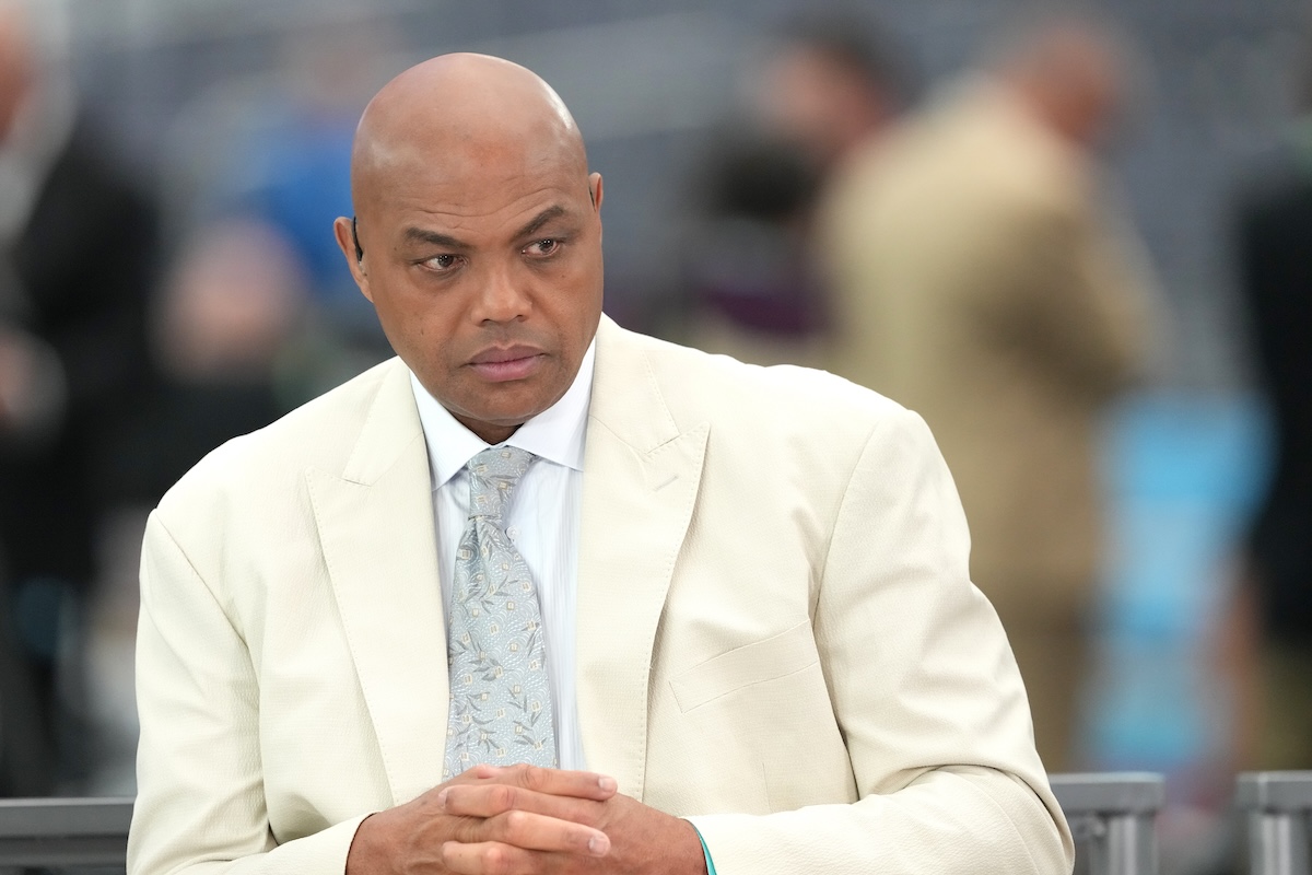 Charles Barkley Sends Warning to LeBron James, Lakers for Playoffs
