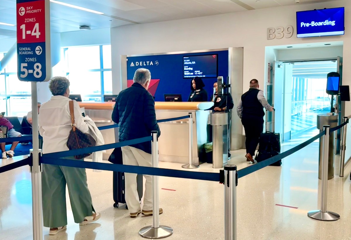 Airline Baggage Fees Spike: Full List and Price Increases