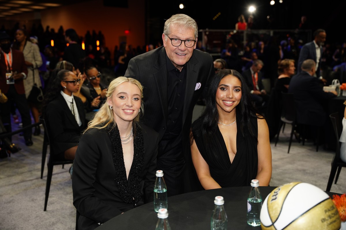 Geno Auriemma Wasn't at WNBA Draft With No. 1 Pick Azzi Fudd - Here's Why