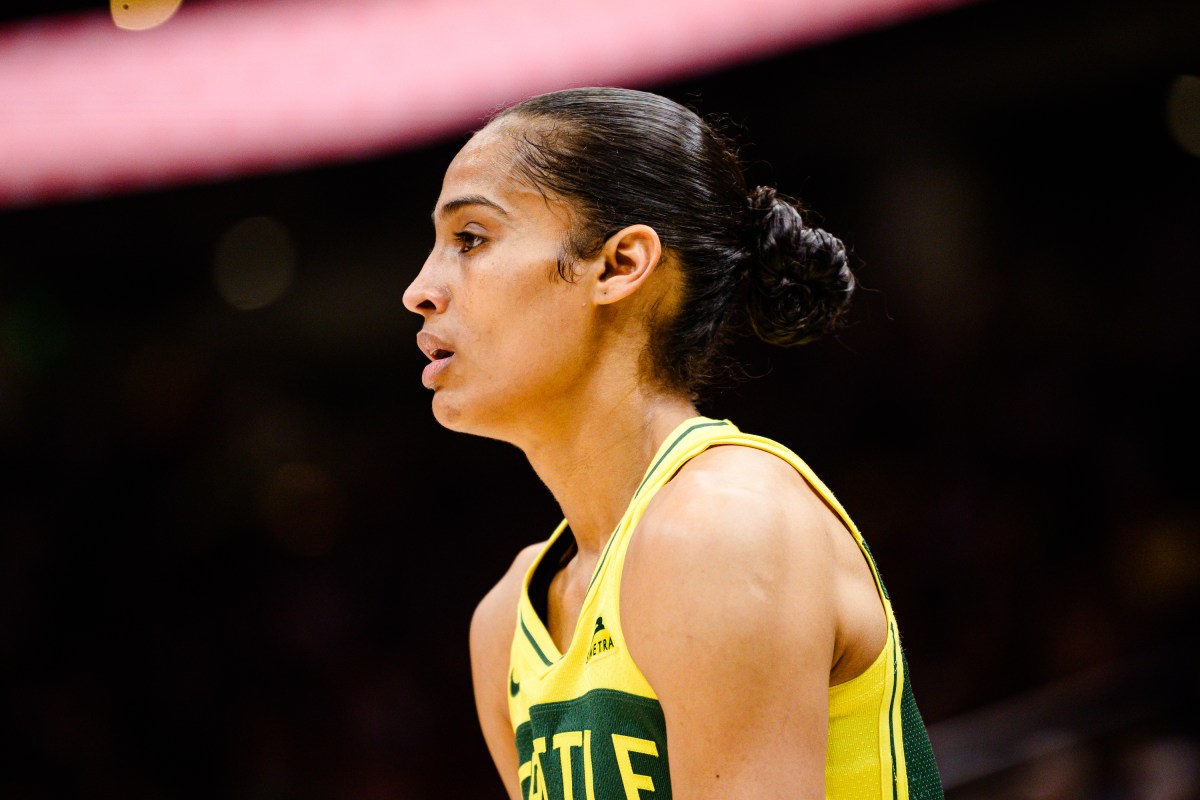 Chicago Sky Sign 7-Time All-Star After Angel Reese Trade