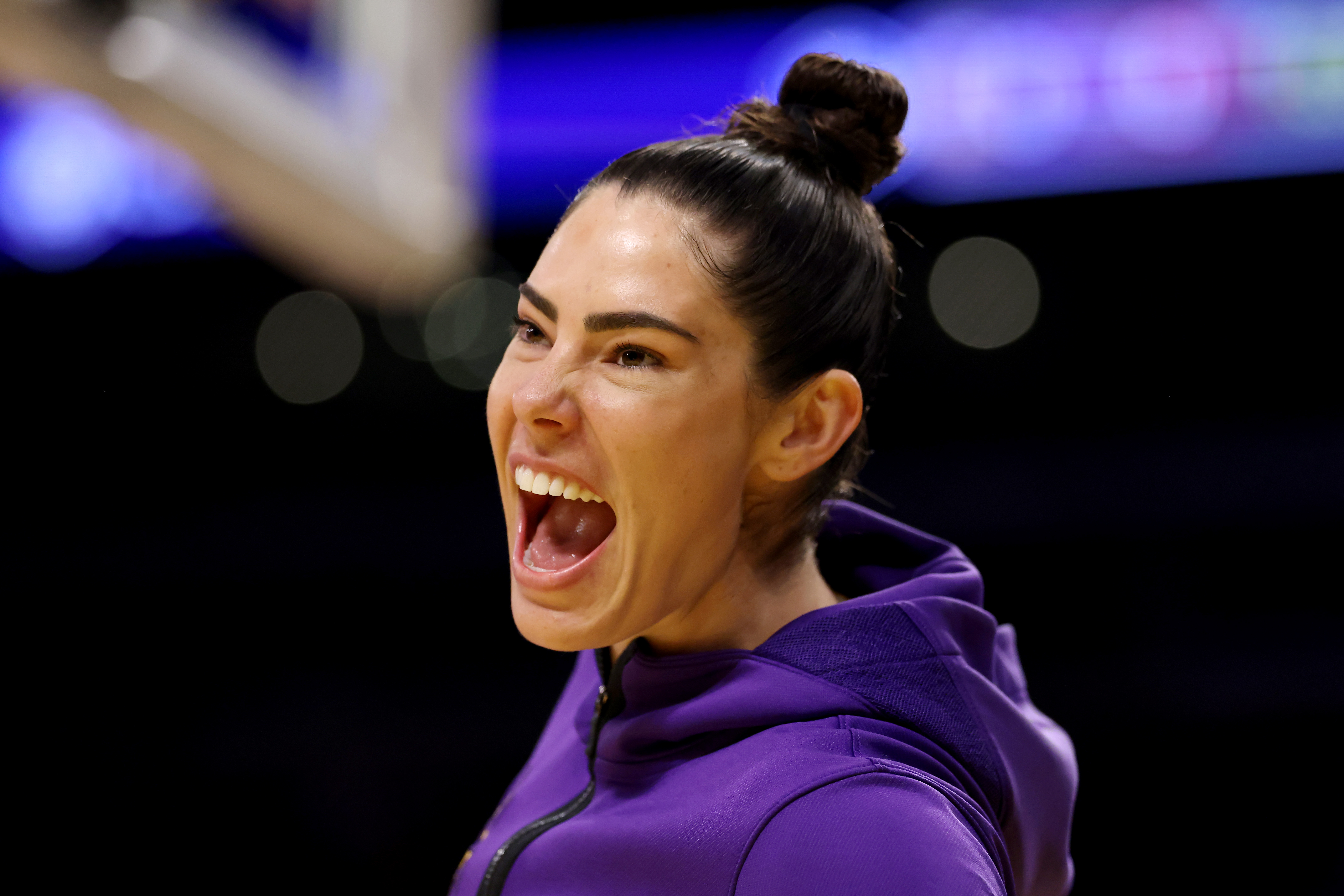 Kelsey Plum Gets Off Perfect Joke About Her New Sparks Contract