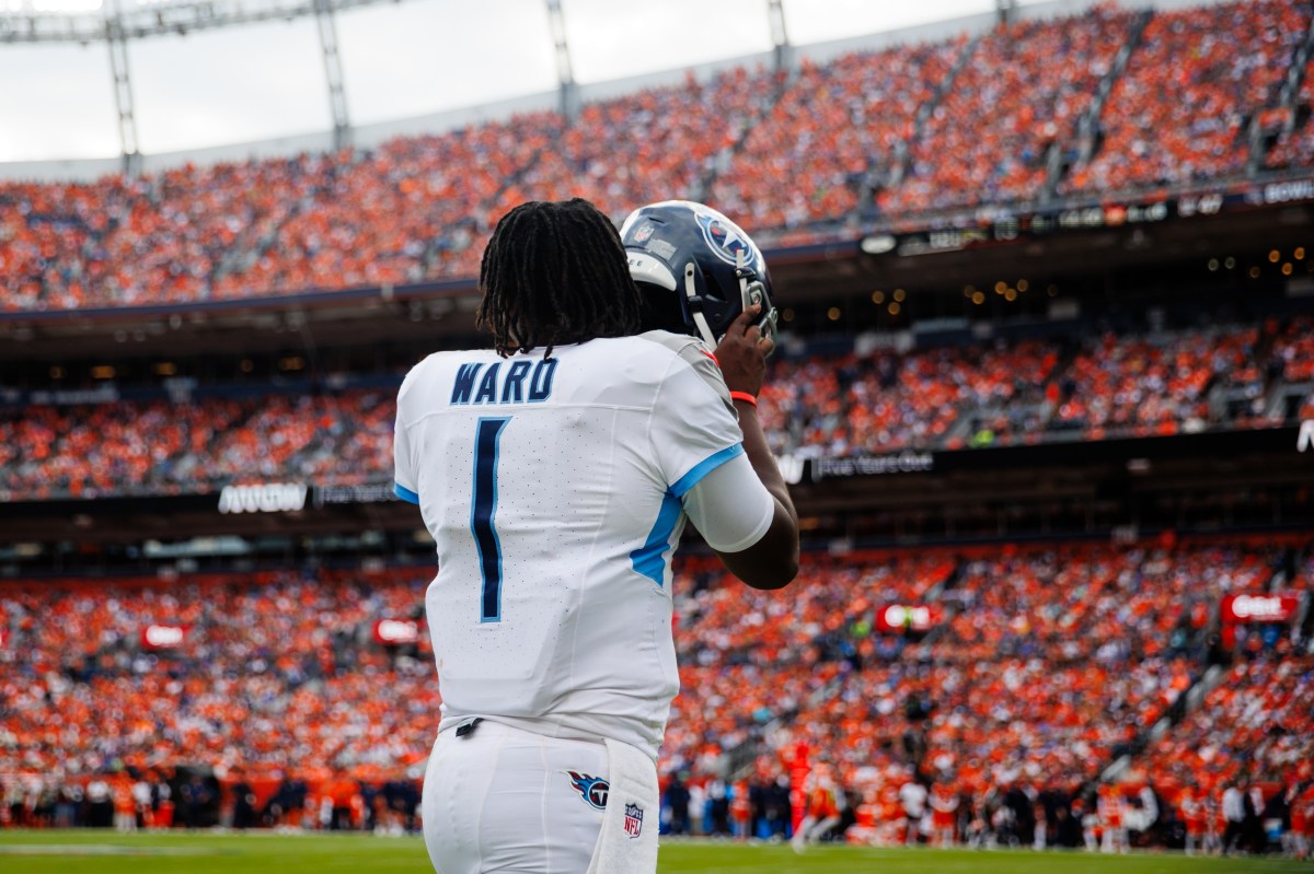 Titans Eye Numerous Paths with No. 4 NFL Draft Pick