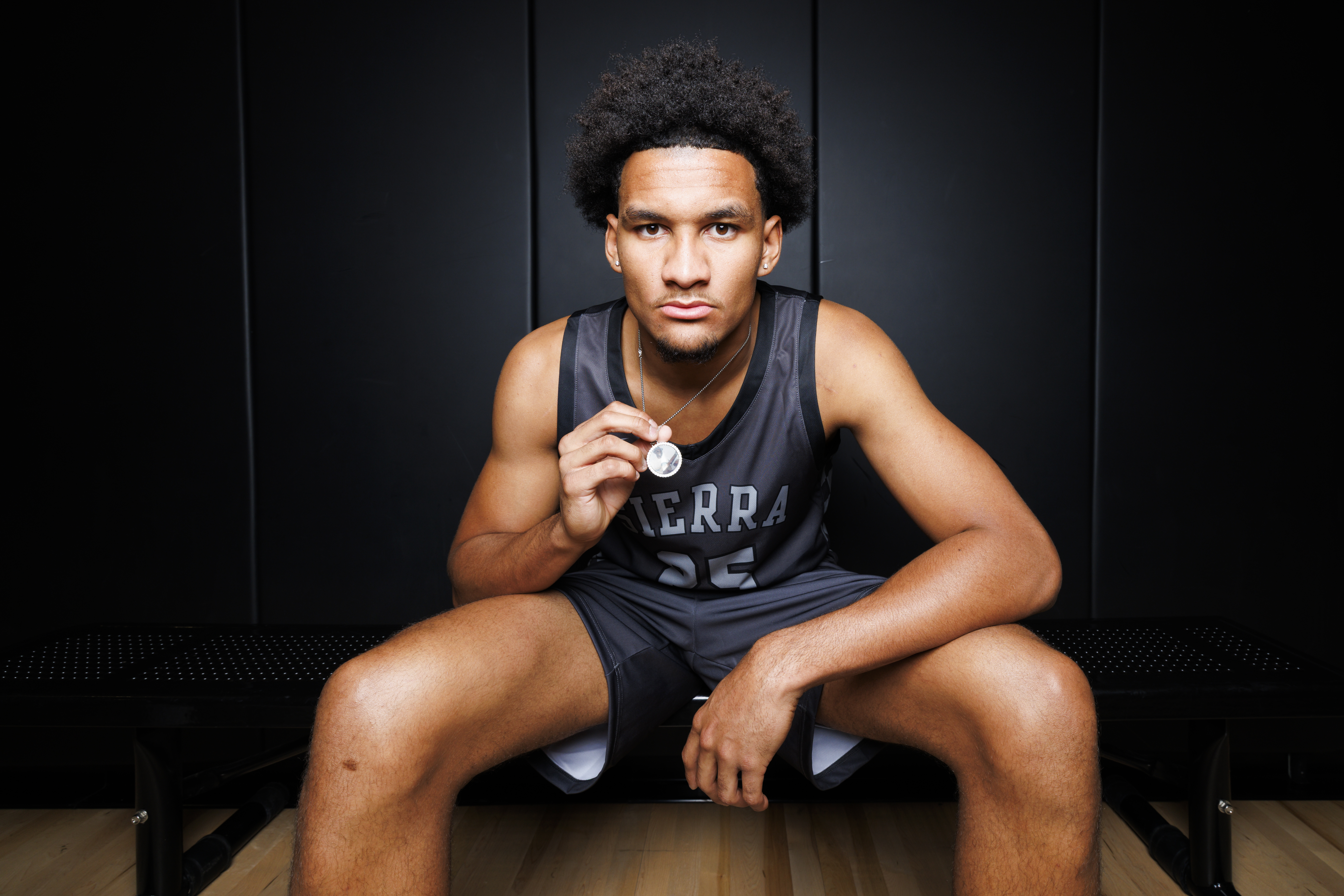 5-Star Recruit Maximo Adams Stuns With UNC Decision After Michael Malone Hire