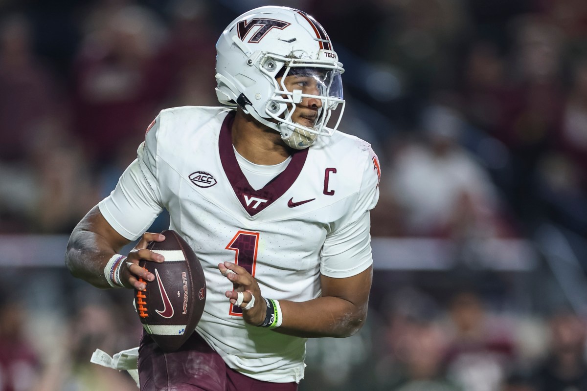 Packers Sign 7,600-Yard ACC QB to Backup Jordan Love