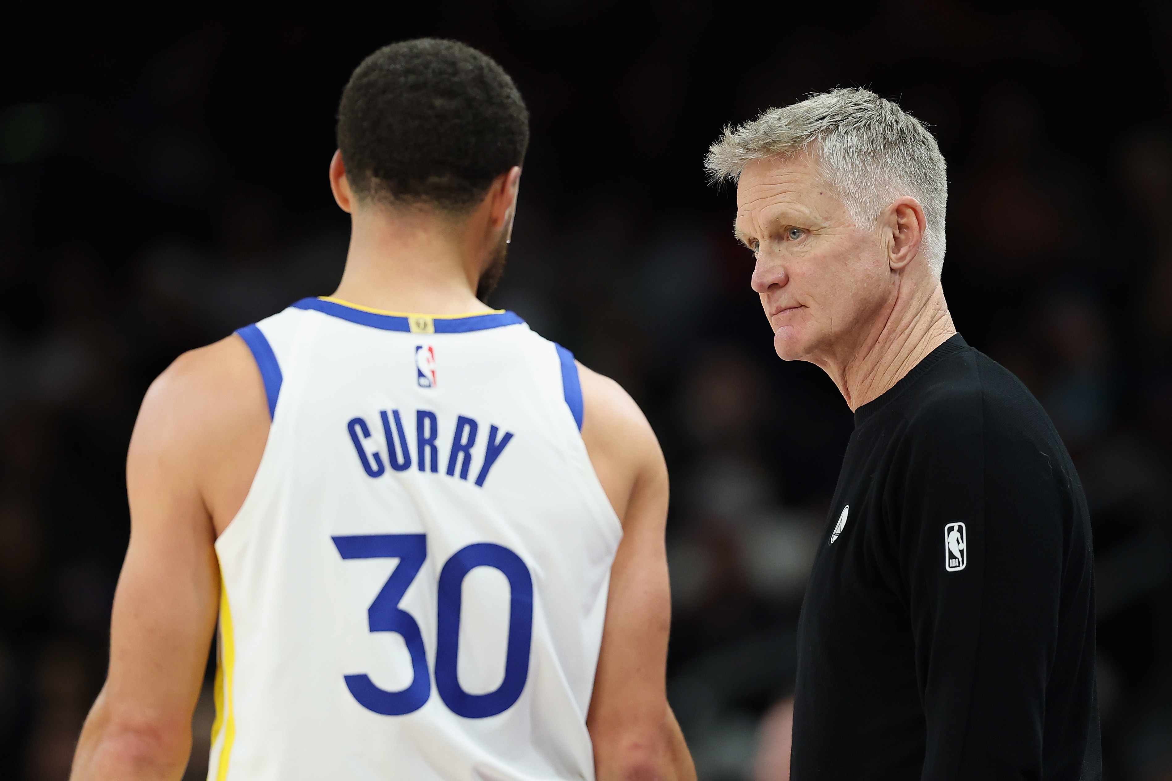 Fans Furious Over Steve Kerr’s Decision on Steph Curry Before Play-In vs Clippers