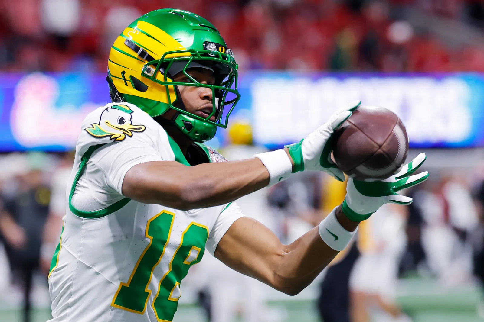 Oregon TE Kenyon Sadiq