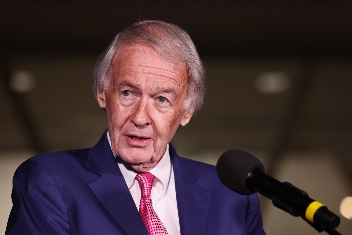 Donald Trump Impeachment Must Move Forward, Senators Demand