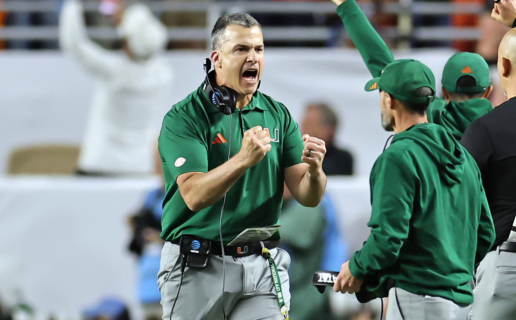 Top 2027 QB Commits to Miami Over Indiana, Ole Miss