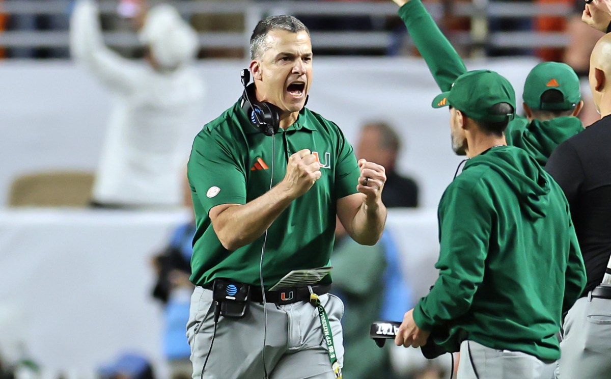 Top 2027 QB commits to Miami over Indiana, Ole Miss