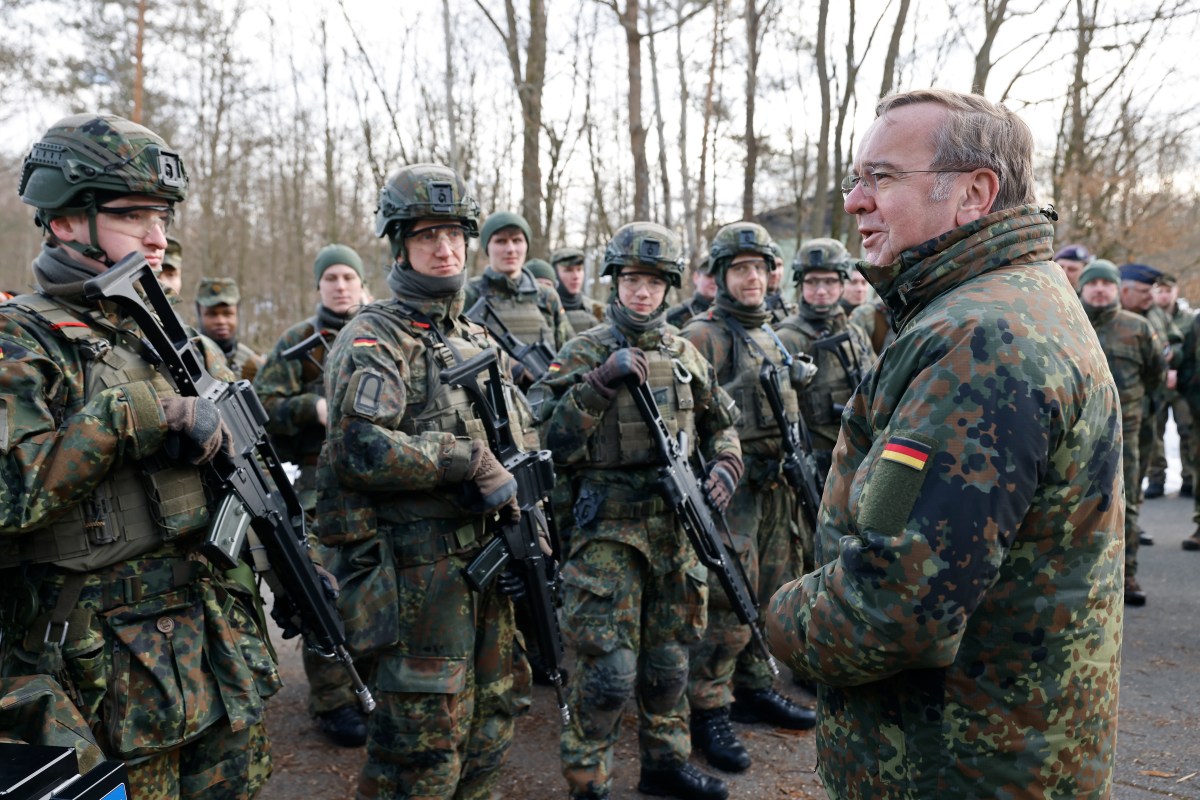German Military Recruitment Surges Amid Fears of NATO War