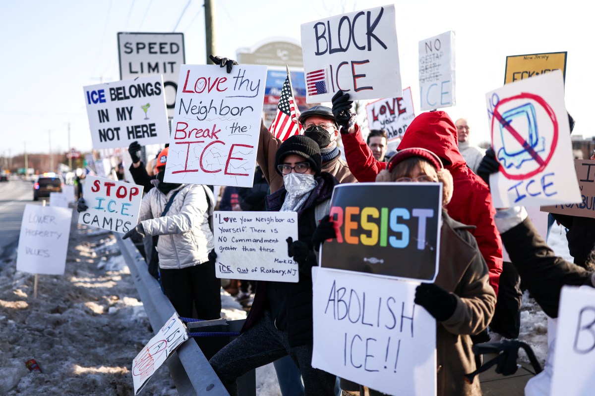 ICE Protest Tool Launched to ‘Crowd Cancel’ New Facilities