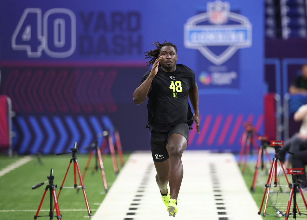 UCF's Malachi Lawrence Lands With Super Bowl Hopeful in Last-Minute Mock