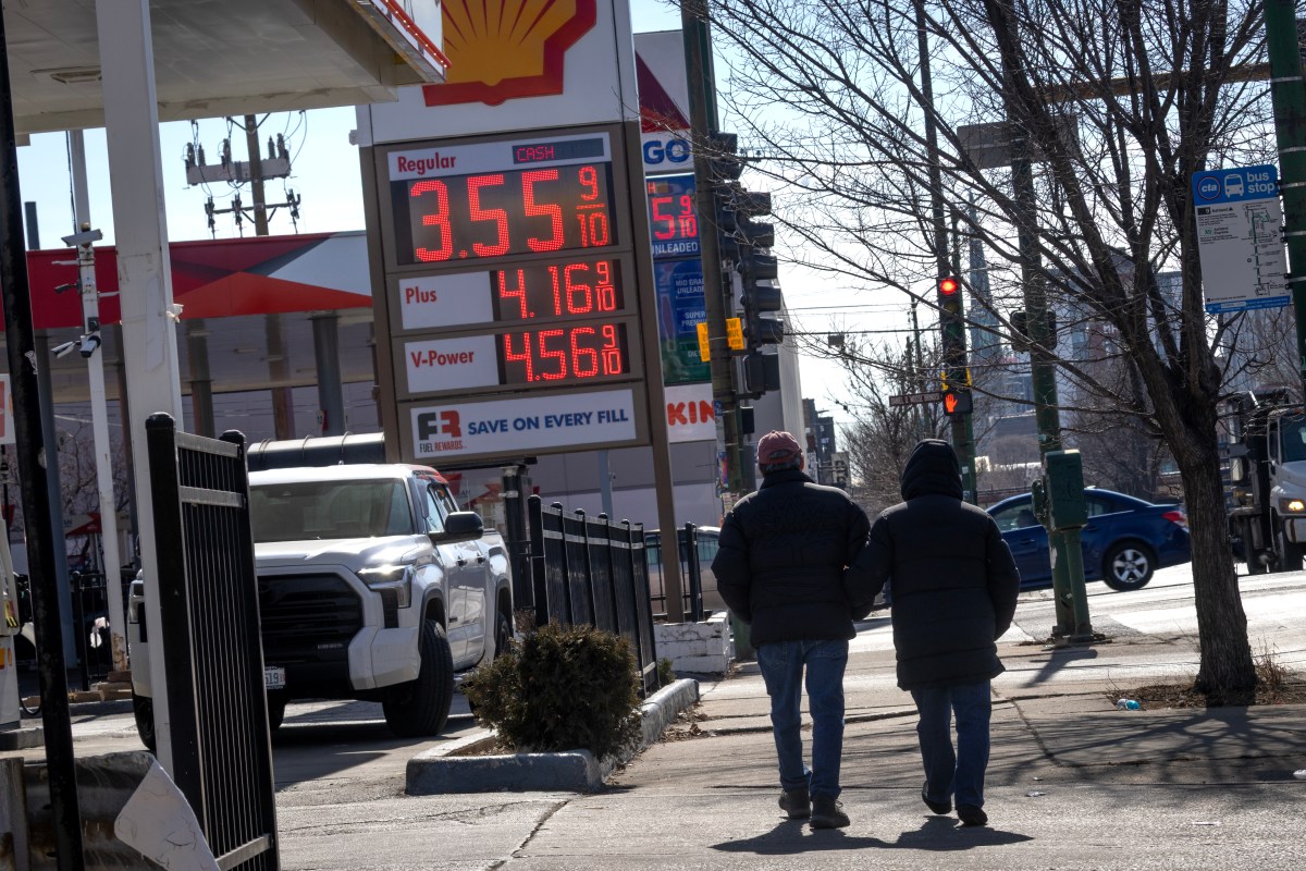 Historic Surge: U.S. Gas Prices Soar 21% in March Amid Global Tensions