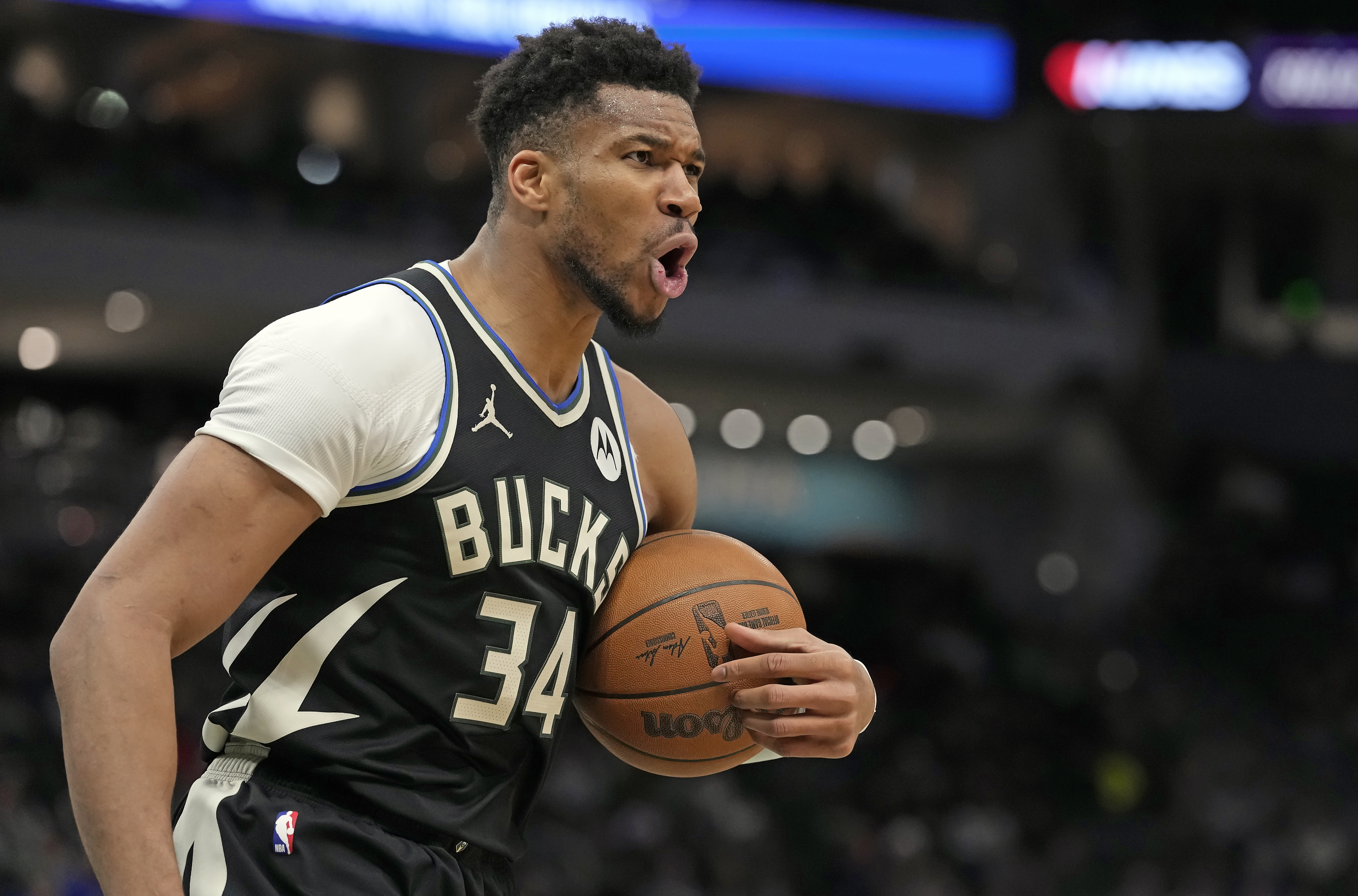 NBA Investigating Milwaukee Bucks Over Giannis Antetokounmpo Incident