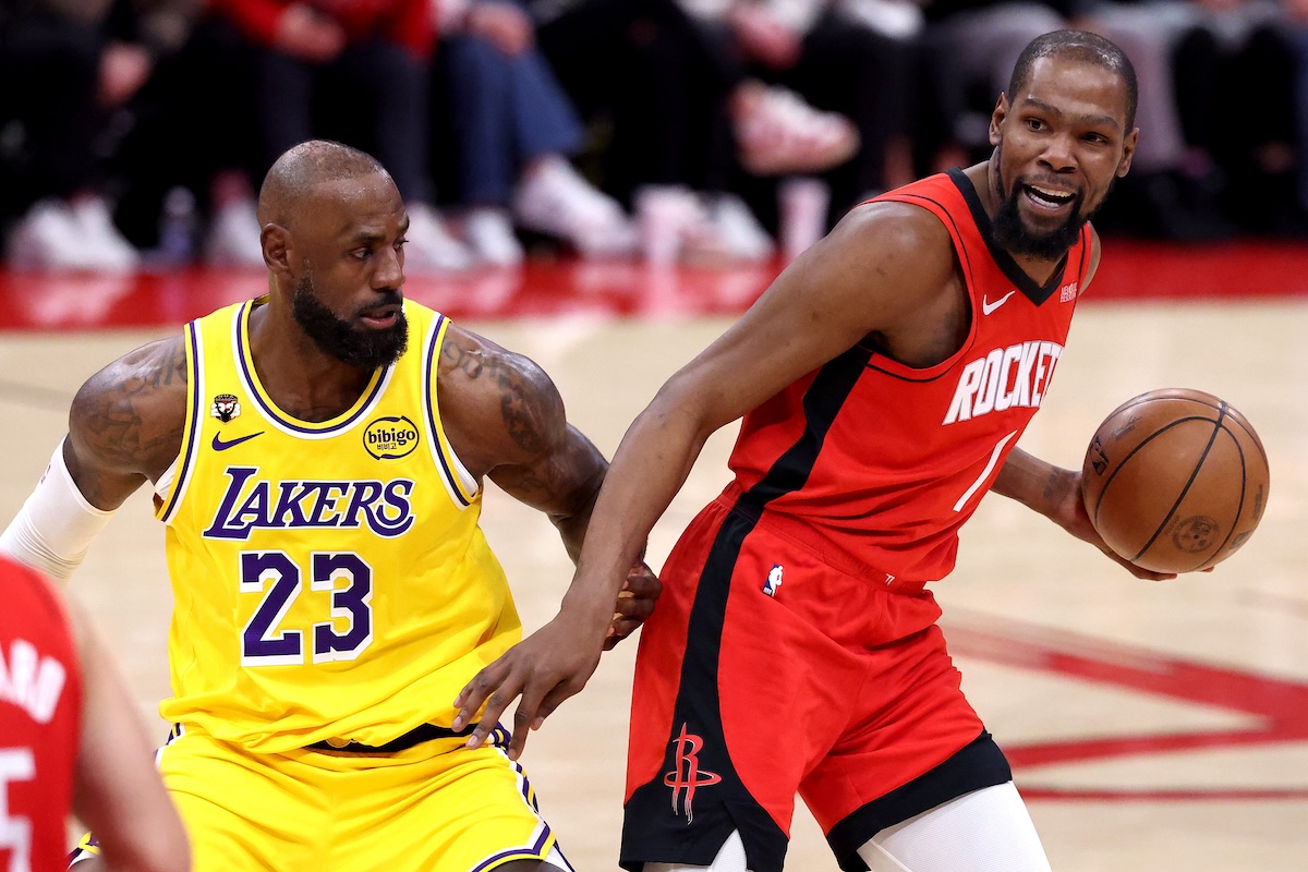 LeBron's Powerful 6-Word Message: A Playoff Warning?