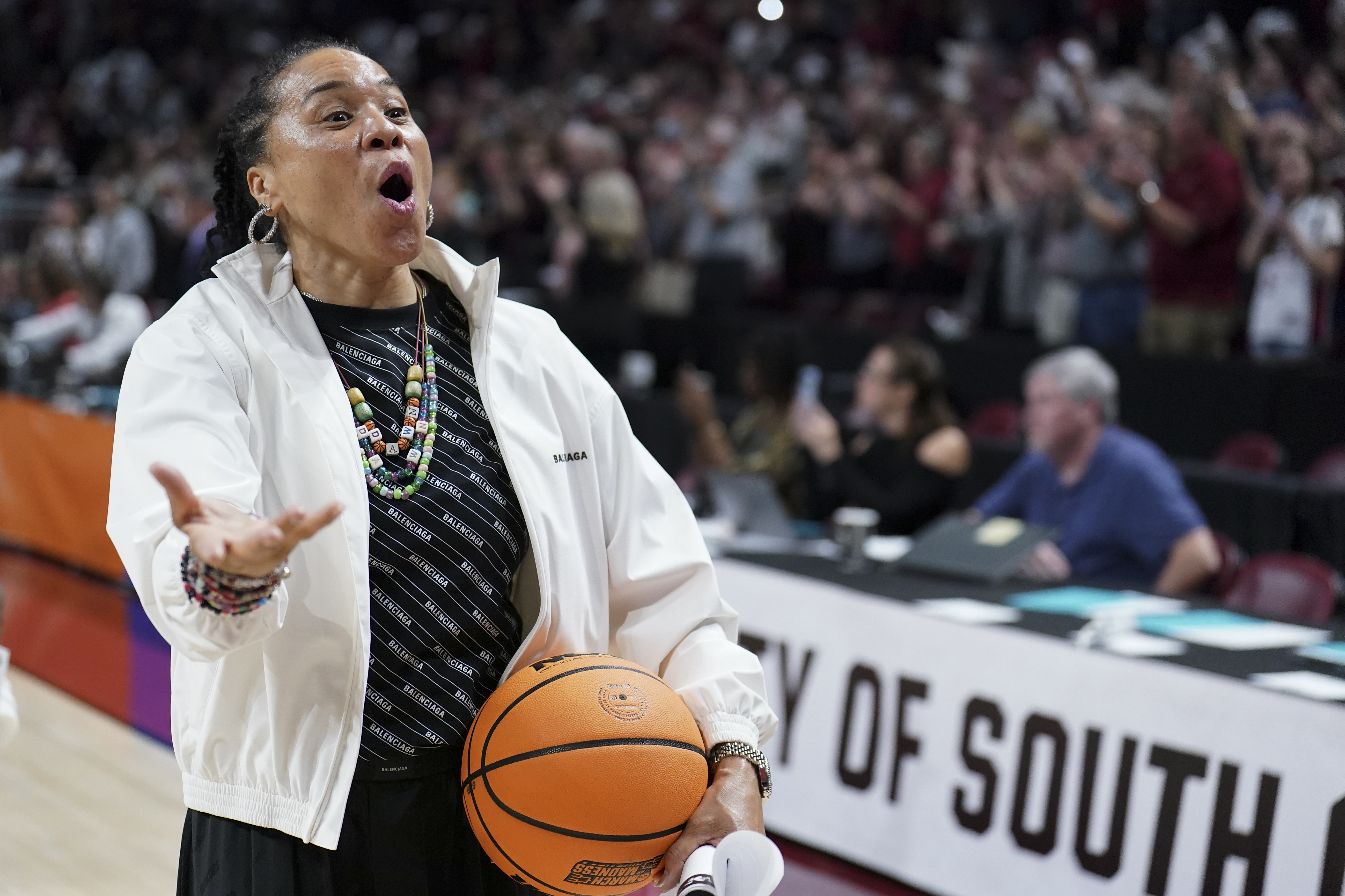 Dawn Staley’s Priceless Reaction to Cori Close's Pregame Hug Caught on Video