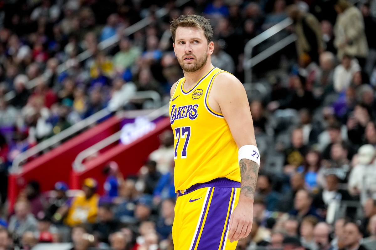 Lakers Title Odds Plummet After Luka Doncic Injury Update