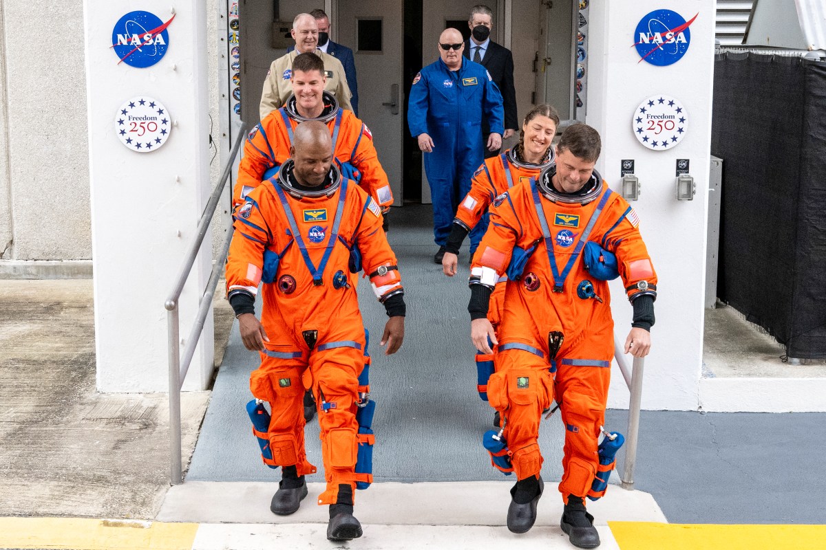 Donald Trump Gives Final Message to Artemis II Astronauts Before Launch