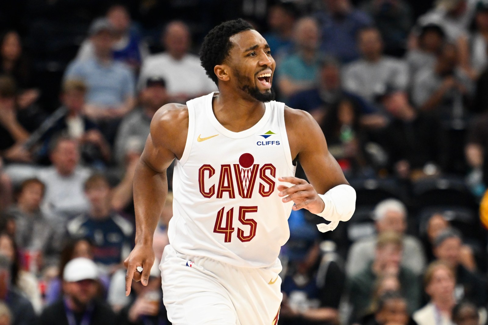 Donovan Mitchell Listed as Questionable for Cavaliers-Hawks Game with Playoff Implications