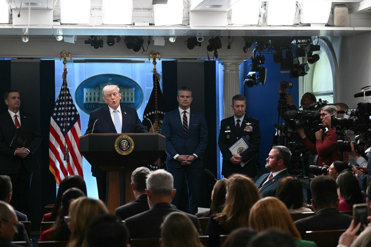 Can the Iran War Survive the News Cycle?