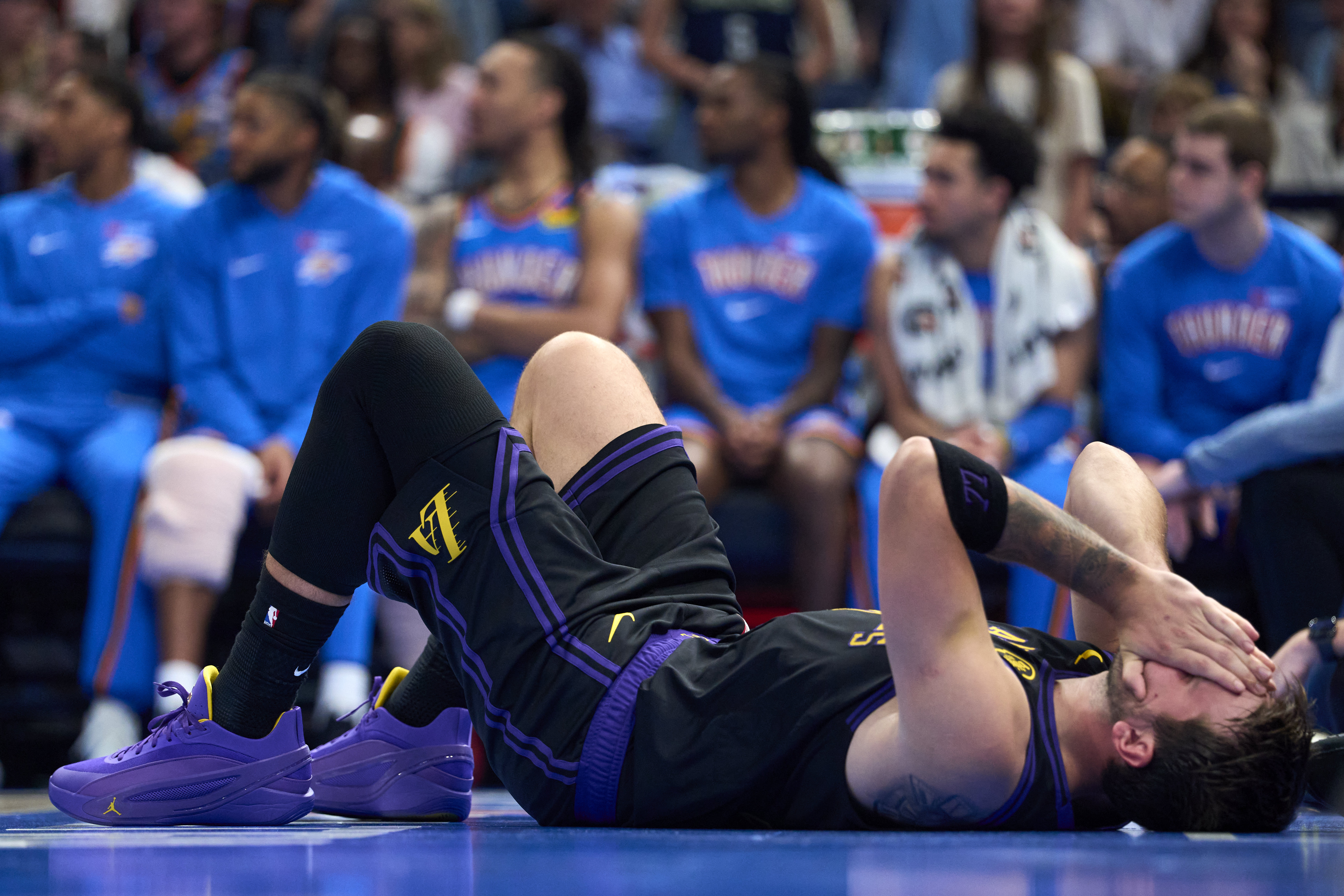 Retired NBA Star Offers Lakers His Services Following Awful Injury News