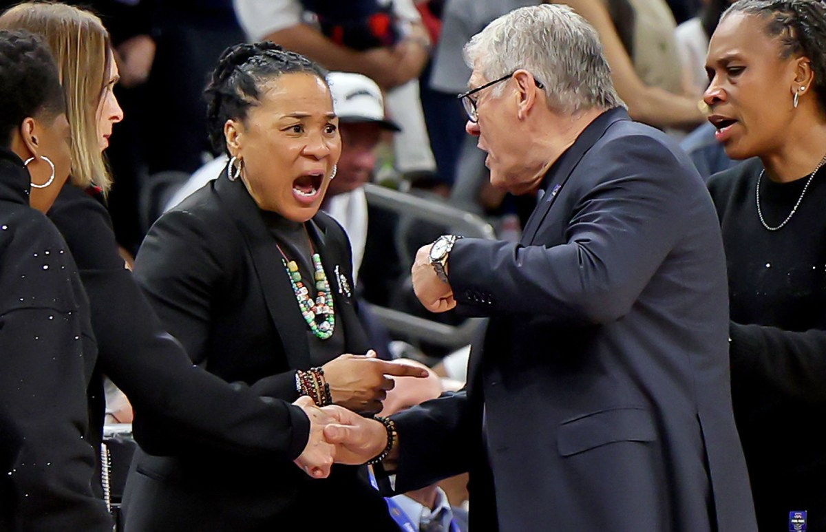 Dawn Staley Heard Threatening Geno Auriemma After South Carolina& 039;s Win vs UConn