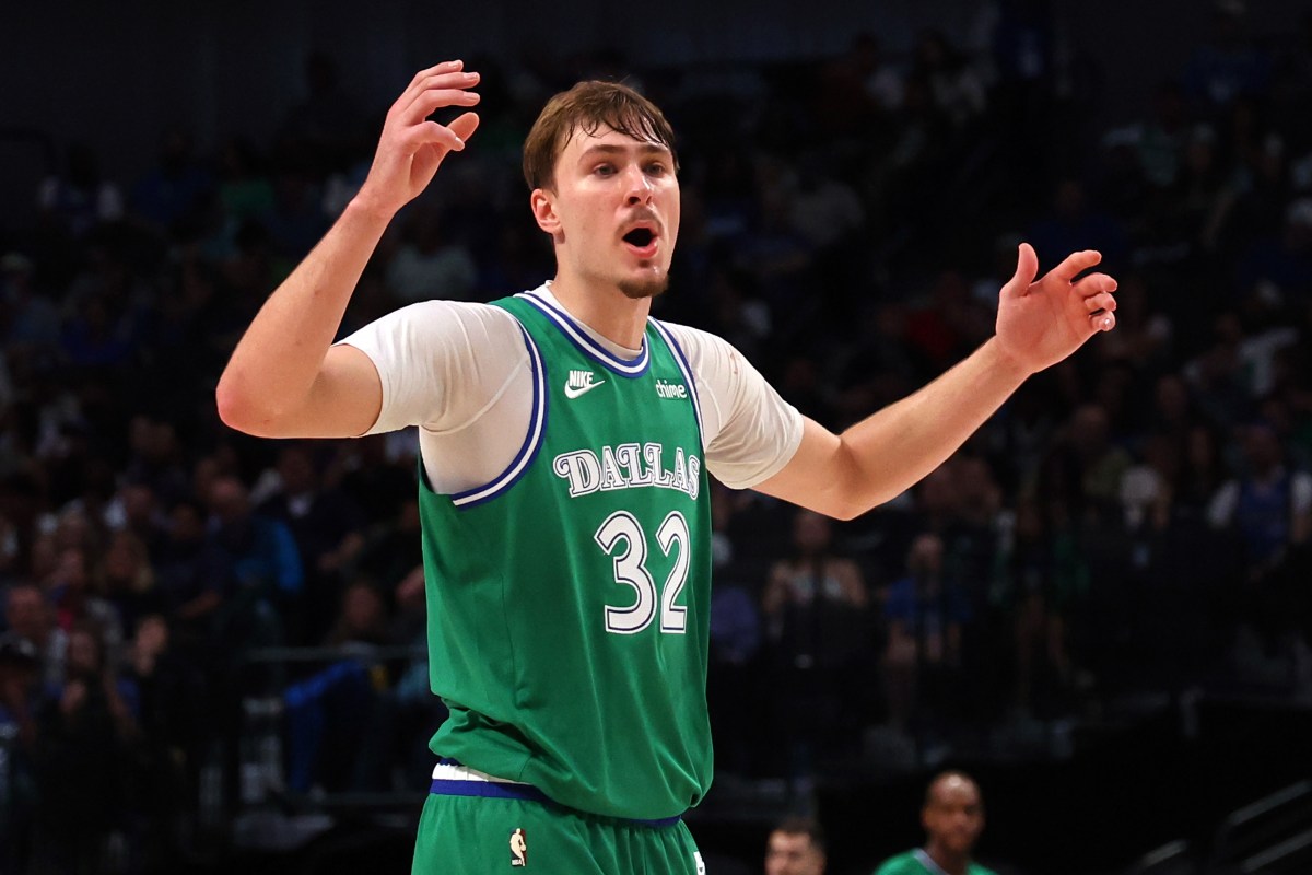 Mavericks&rsquo; Jason Kidd Sends Message to Cooper Flagg After Ankle Injury in Finale