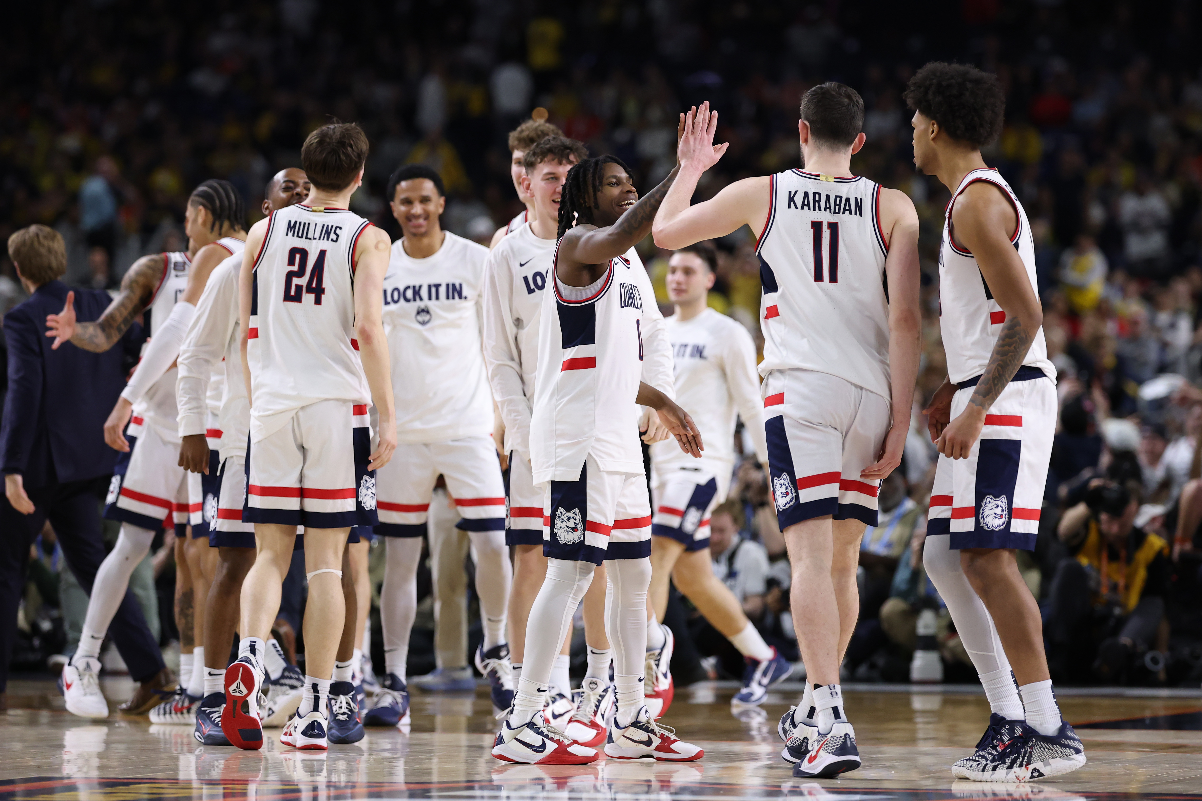 Underdog Promo Code NEWSWEEK: Get $50 In Bonus Entries For UConn-Michigan
