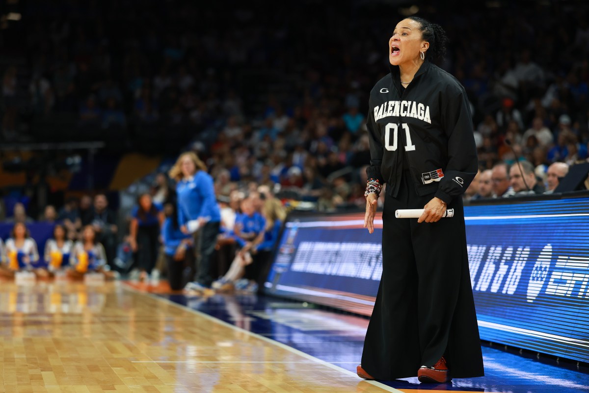South Carolina's Dawn Staley pays Cori Close and UCLA ultimate compliment