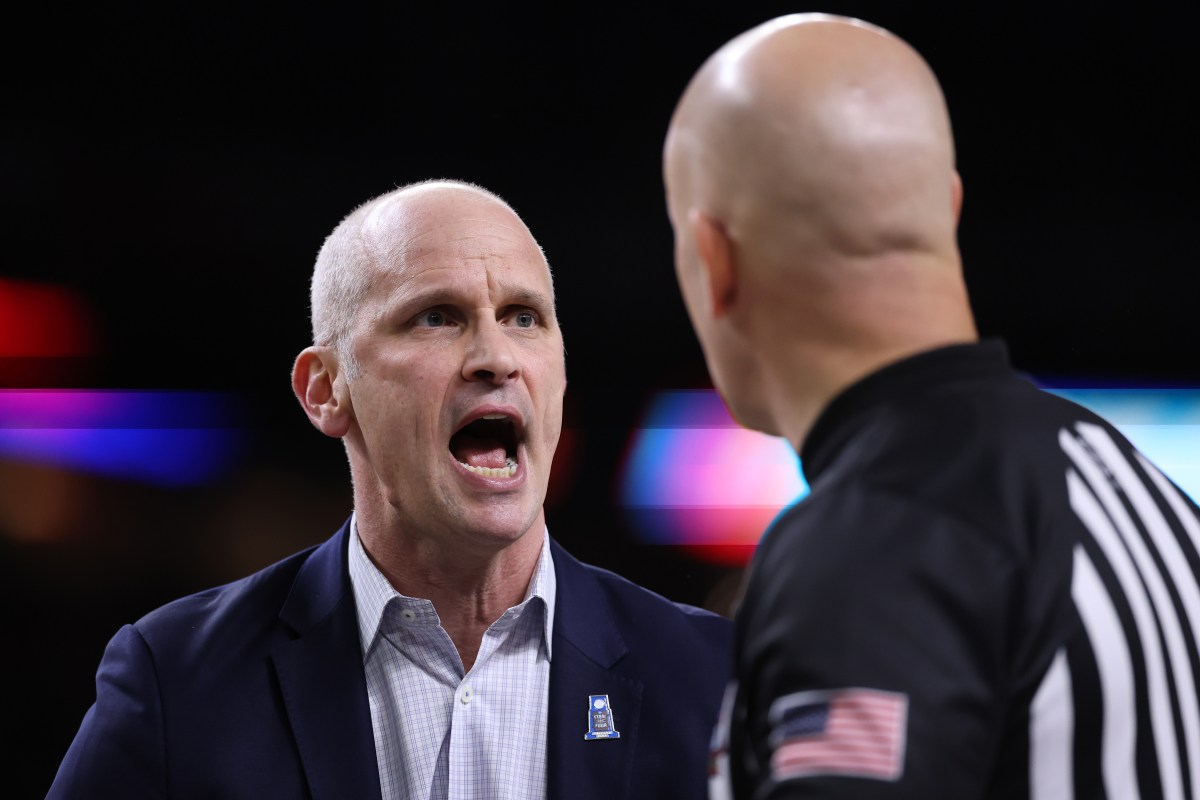 Dan Hurley reacts to controversial officiating after UConn's loss to Michigan