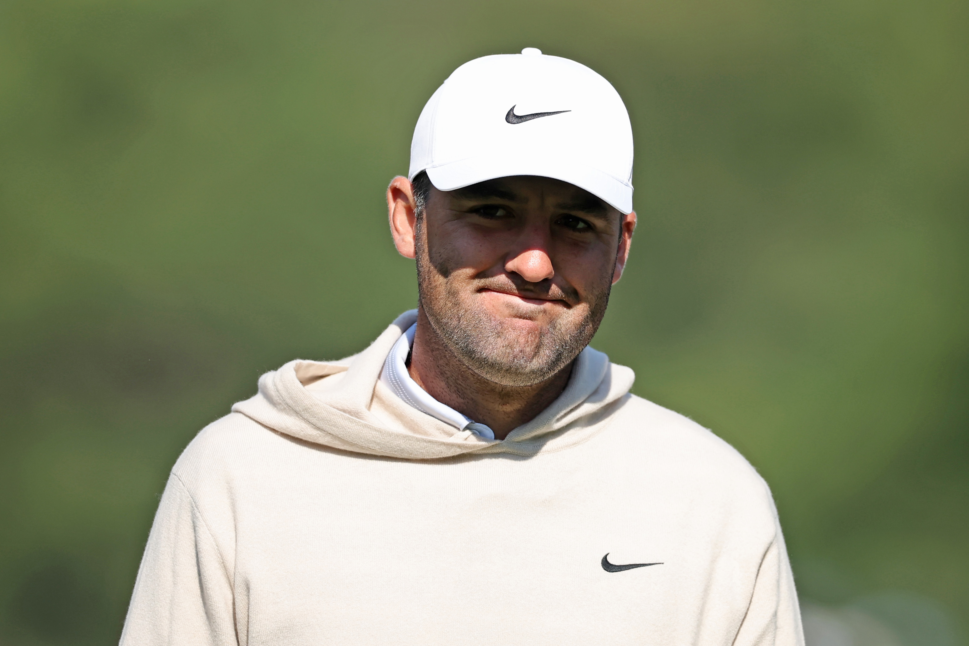 Scottie Scheffler Bracing for Rare Weather Conditions at 2026 Masters