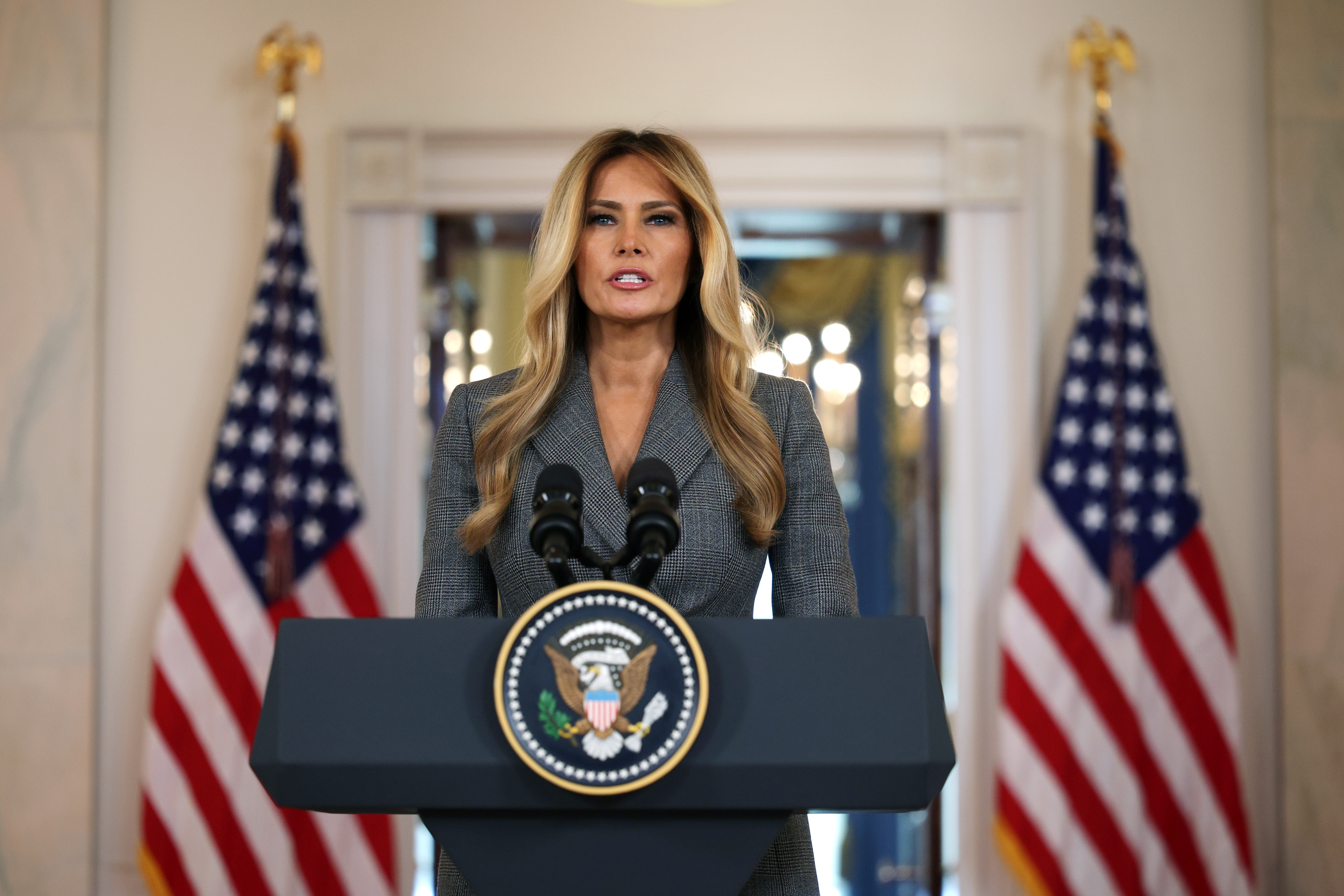 Alex Jones Says Melania 'Breaking With Trump' After Epstein Statement
