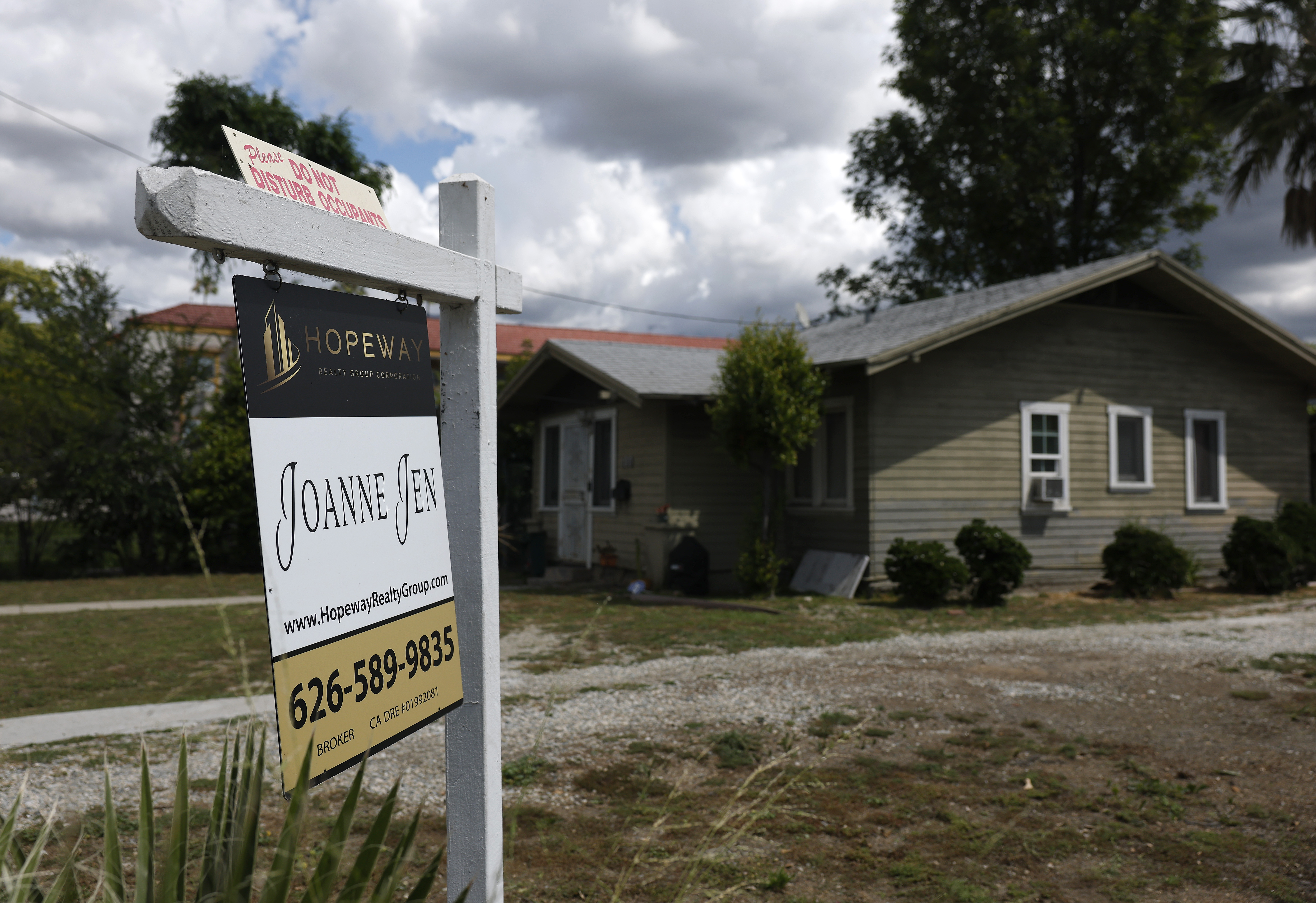 Housing Market Gets Worrying Forecast For 2026